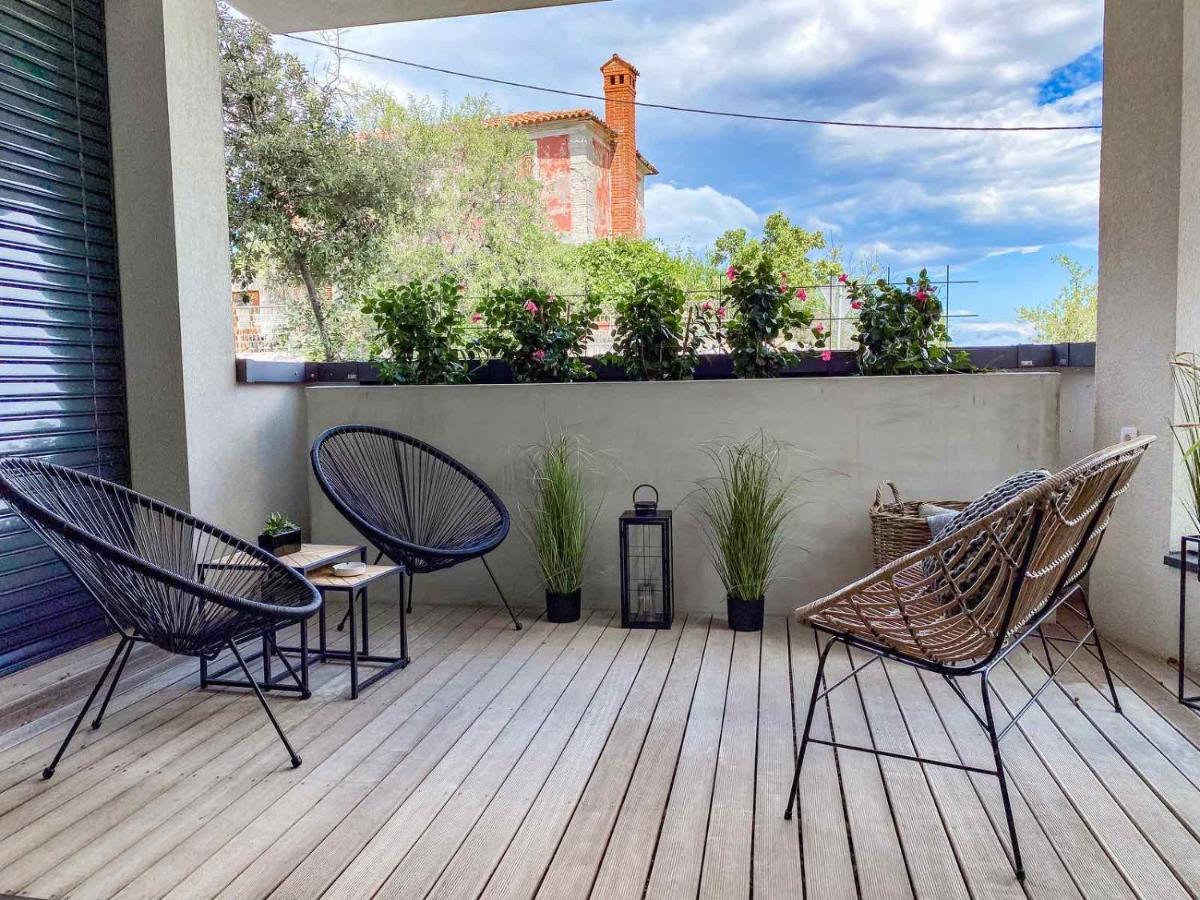 Seaview Apt Koper 1 Buitenkant foto